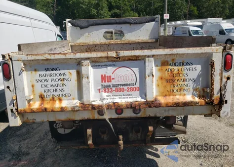 2015 Ford F550 Super Duty z USA, uszkodzony, nr VIN 1FDUF5HT8FED71023